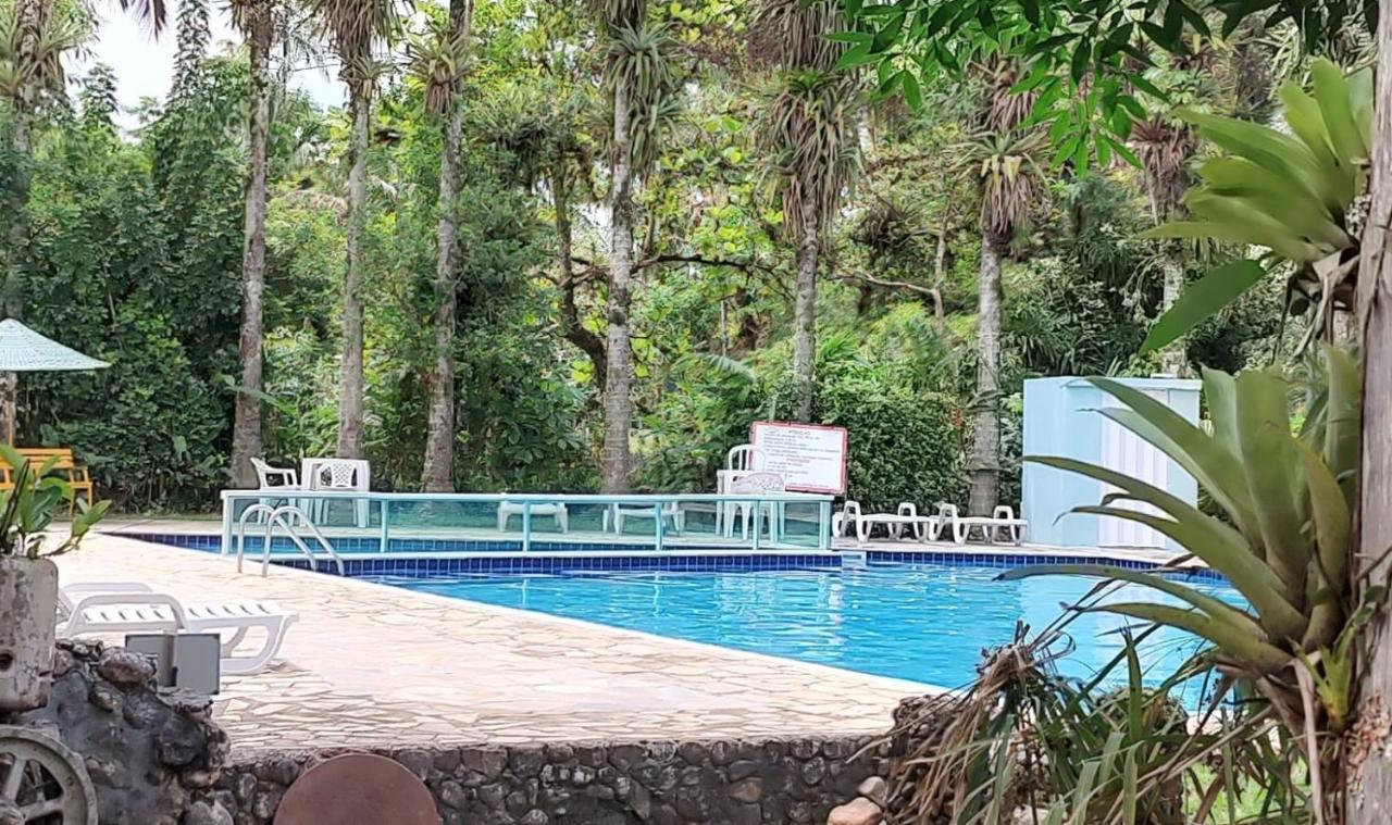 E Restaurante Dona Siroba Casa de hóspedes *