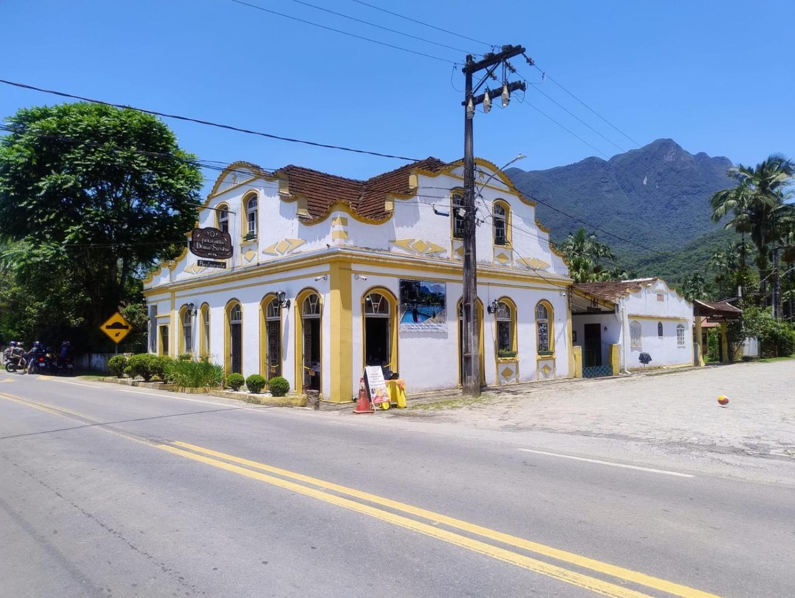 E Restaurante Dona Siroba Casa de hóspedes *