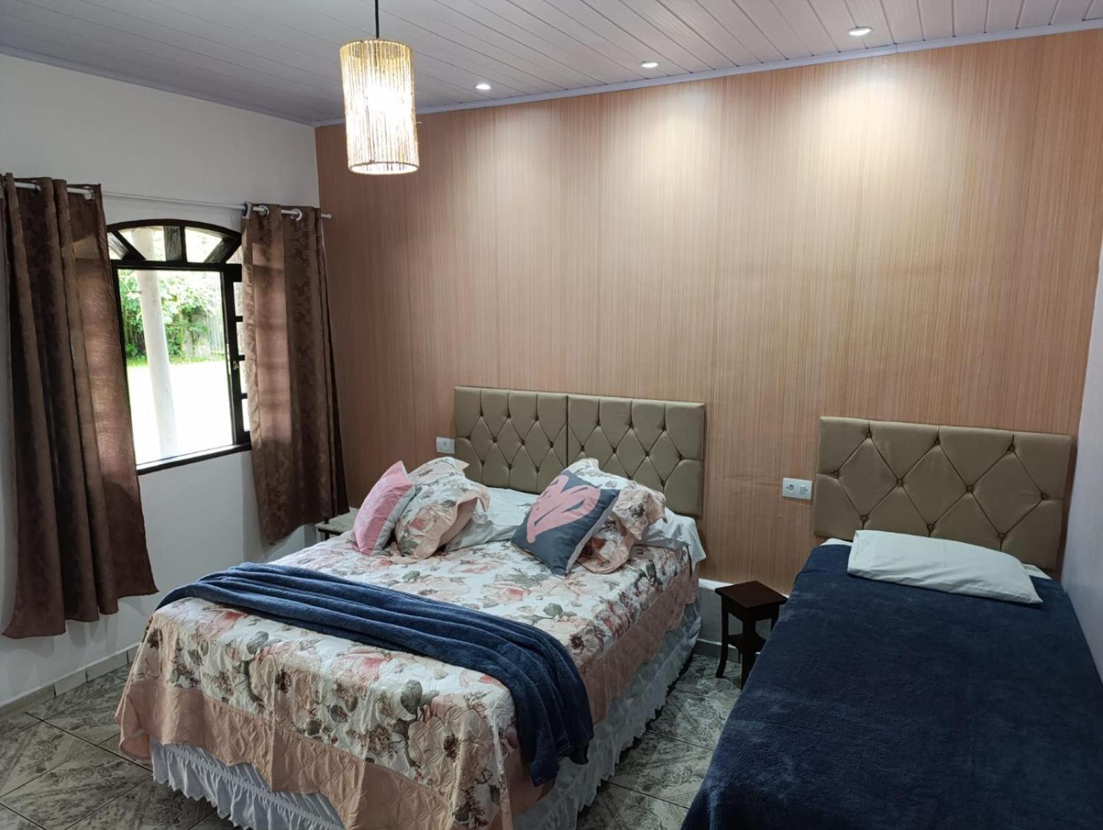E Restaurante Dona Siroba Guest house